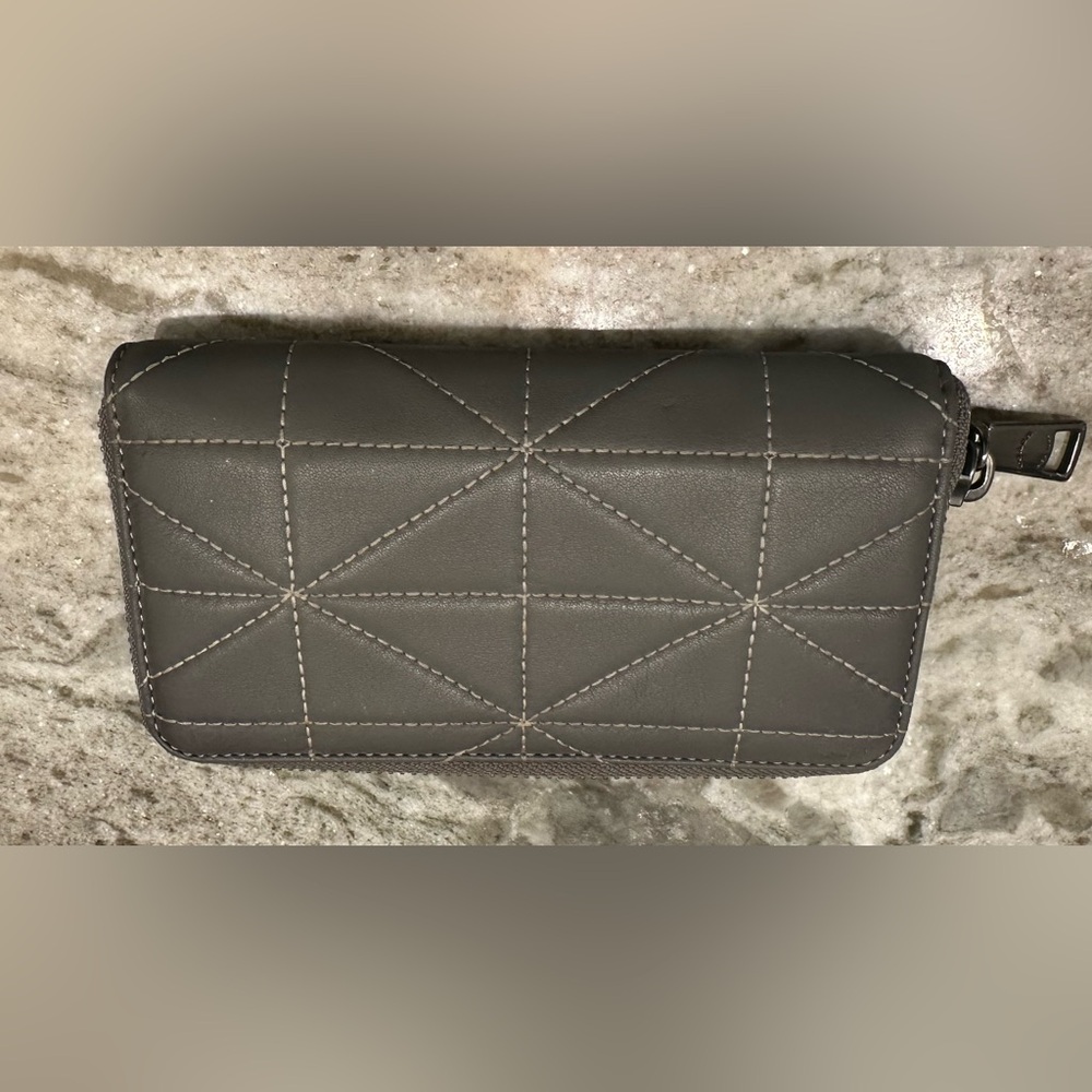 Gray COACH zip around wallet with quilting style no. 34589
